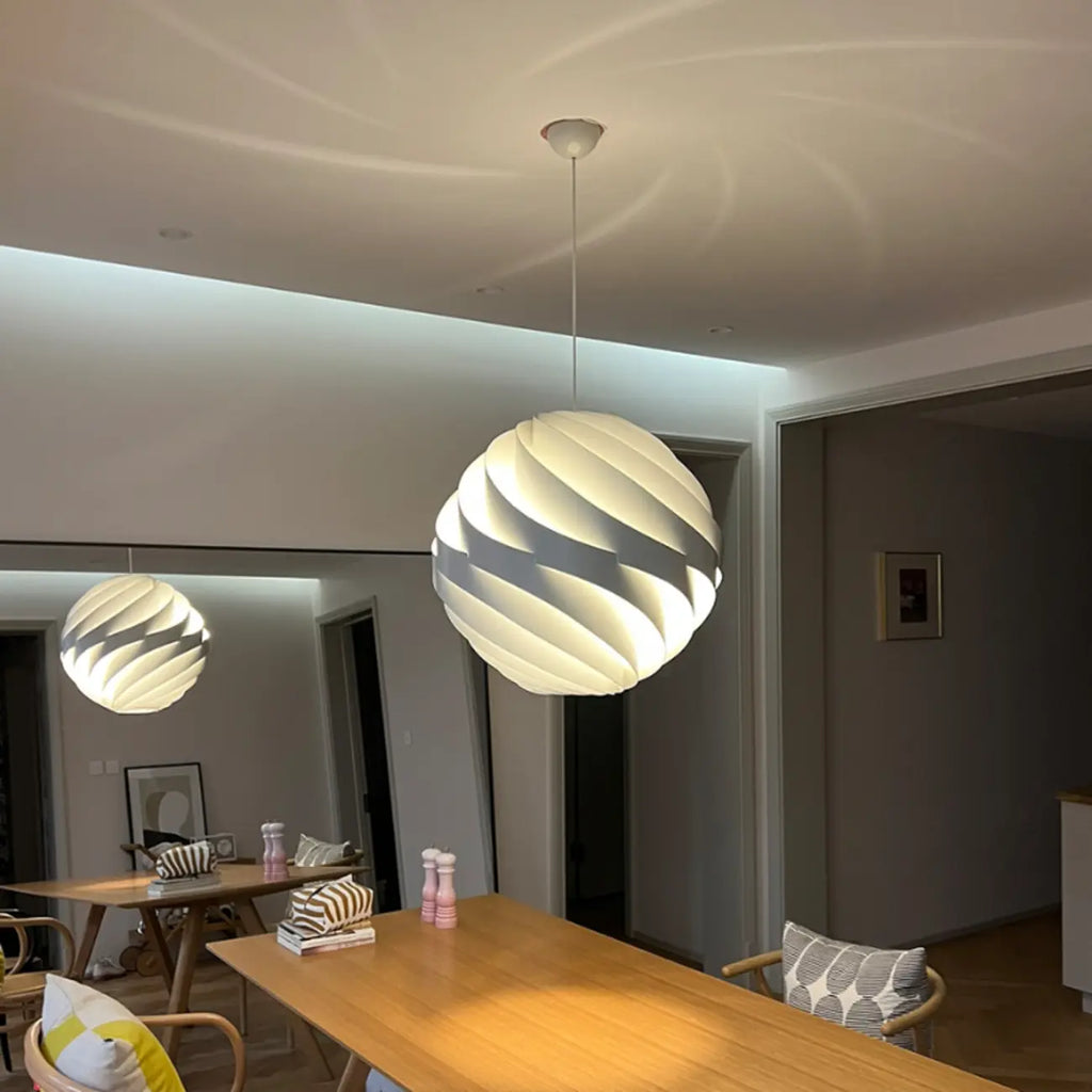 Art Aluminum Globe Pendant Light for Kitchen Island