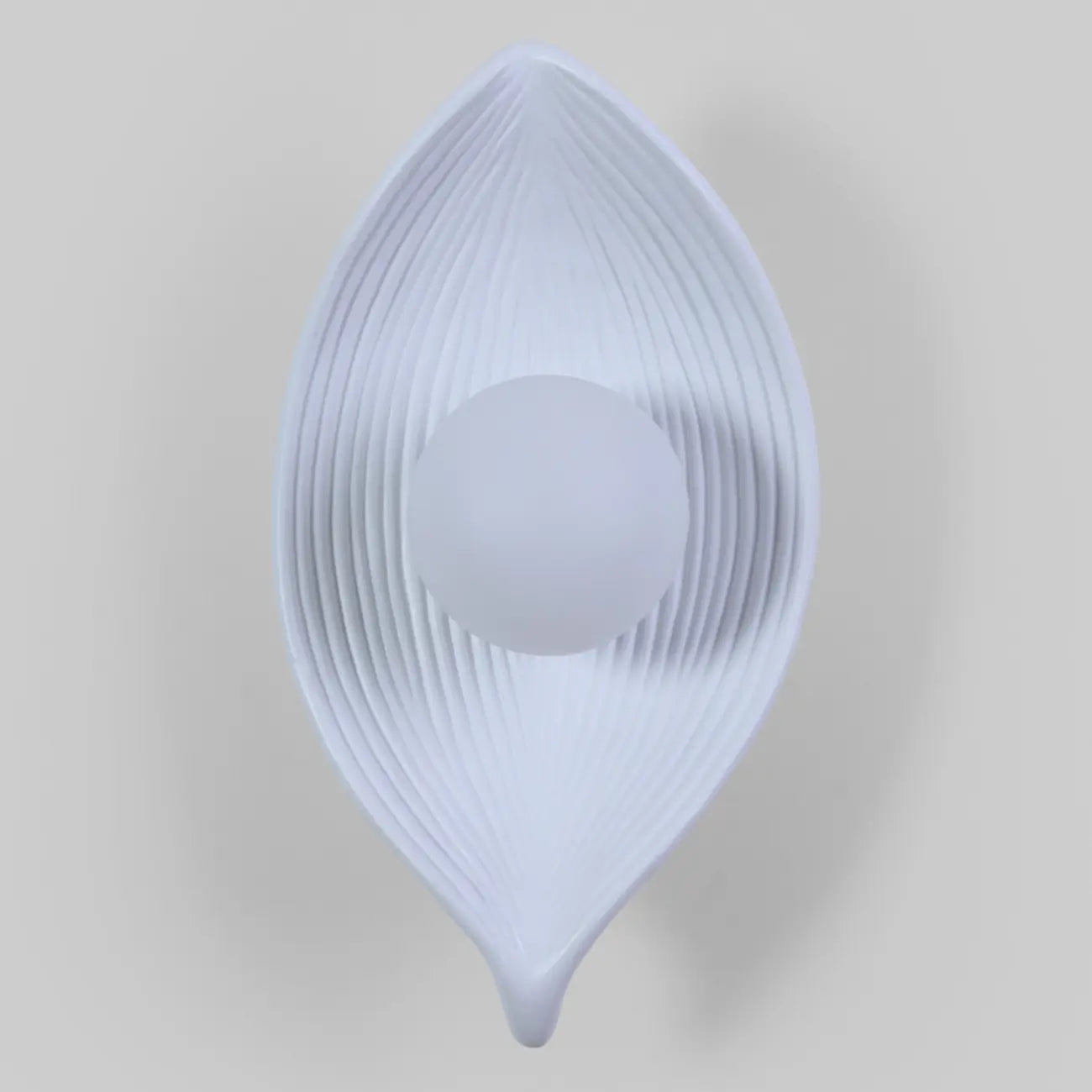 Chic Modern Mini Resin Leaf Wall Sconce for Bedroom Decor