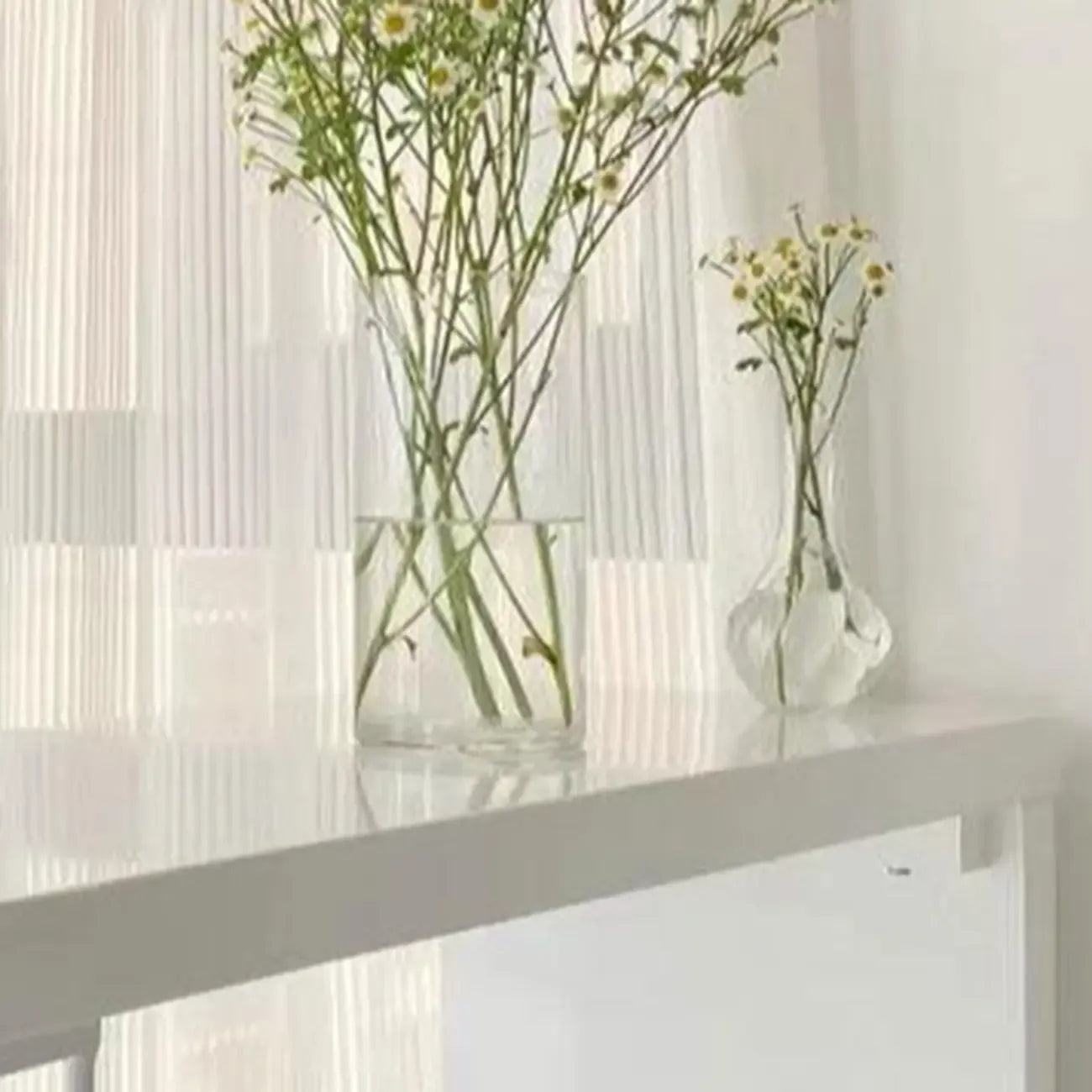 Stylish Pure White Wooden Metal Double Pedestal Bar Tables