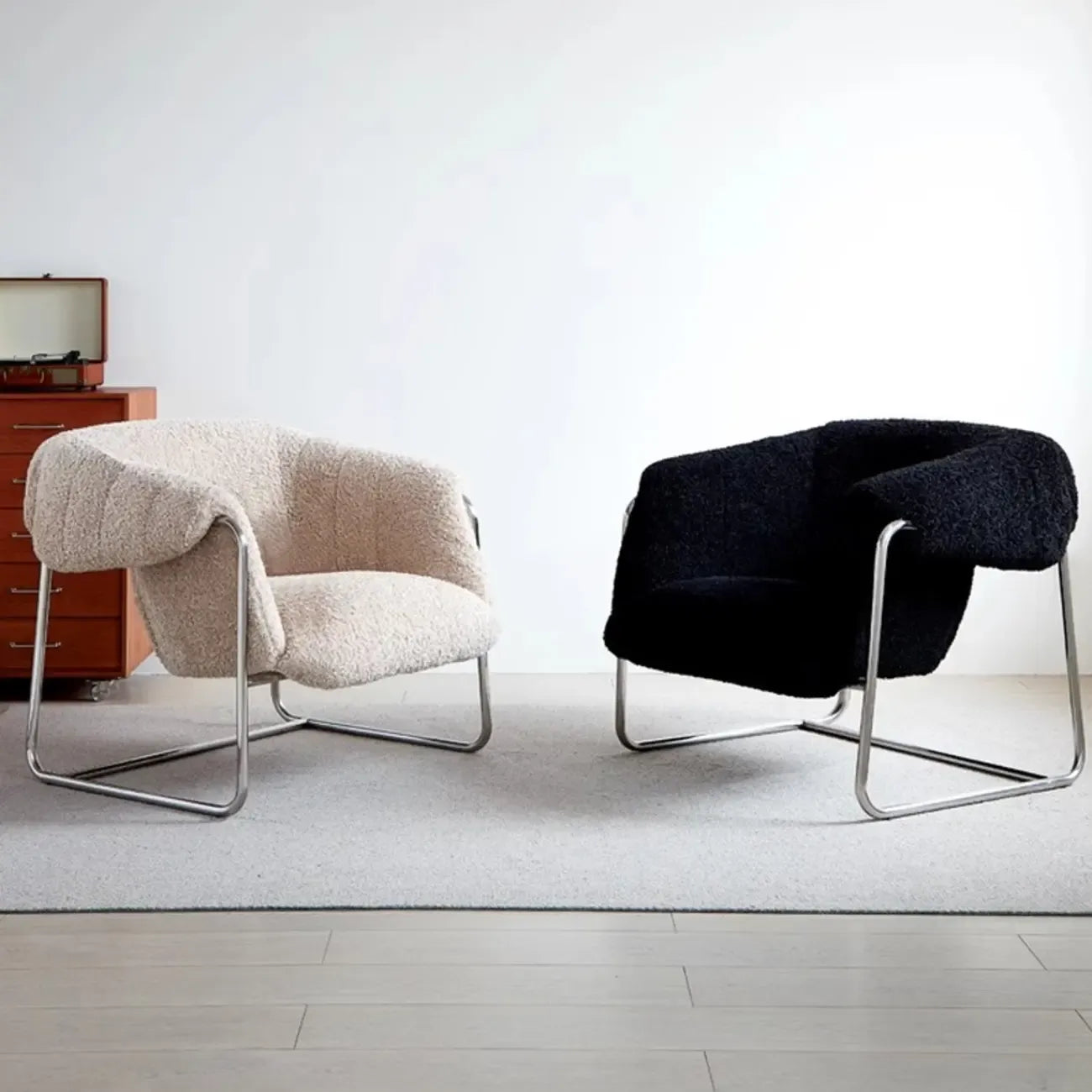 Simple Modern Sherpa Accent Chair with Arms