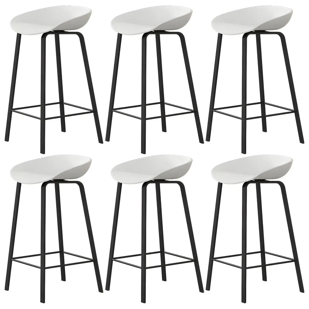 Contemporary Black Metal Sleek Design Ergonomic Bar Stool