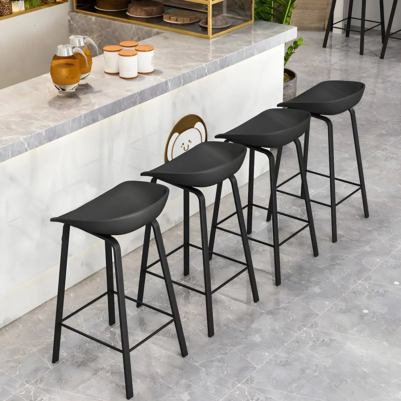Contemporary Black Metal Sleek Design Ergonomic Bar Stool
