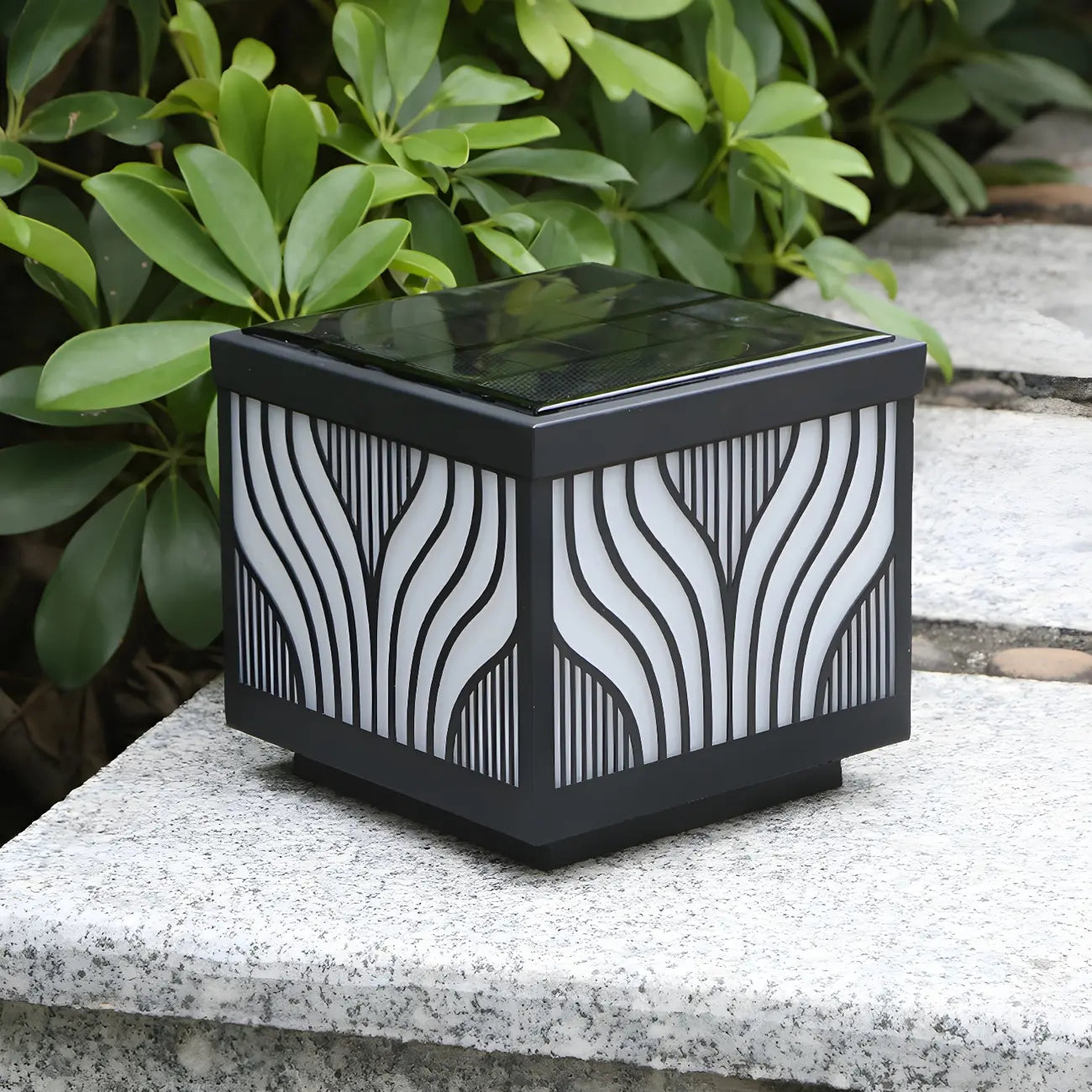 Black Striped Waterproof Solar Outdoor Post Lights