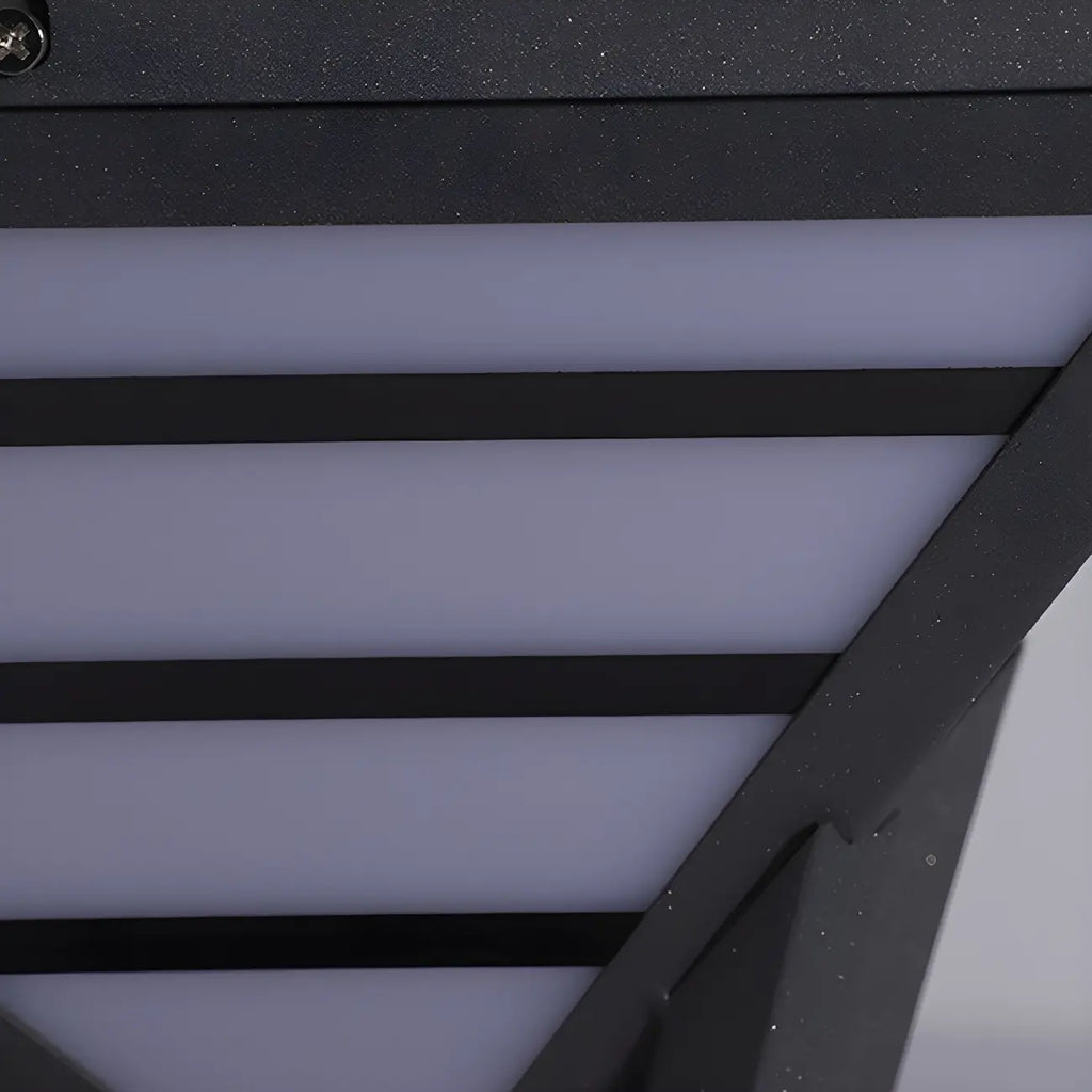 Black Metal Bracket Pyramid Solar Outdoor Post Lights
