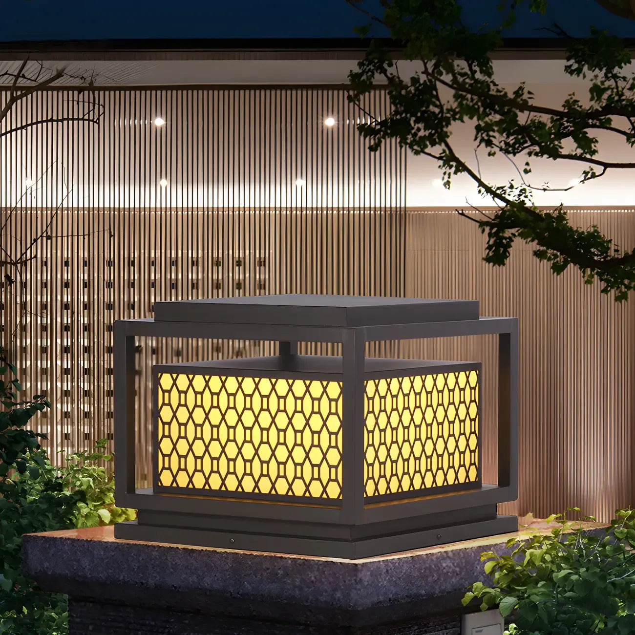 3 Color Light Grid Metal Solar Outdoor Post Lights