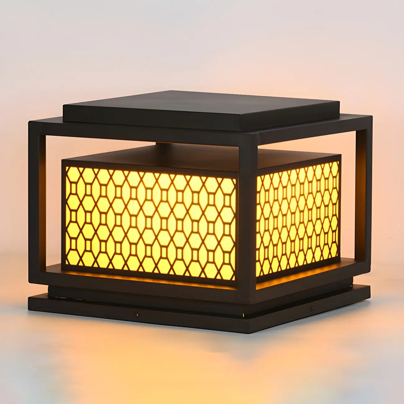 3 Color Light Grid Metal Solar Outdoor Post Lights