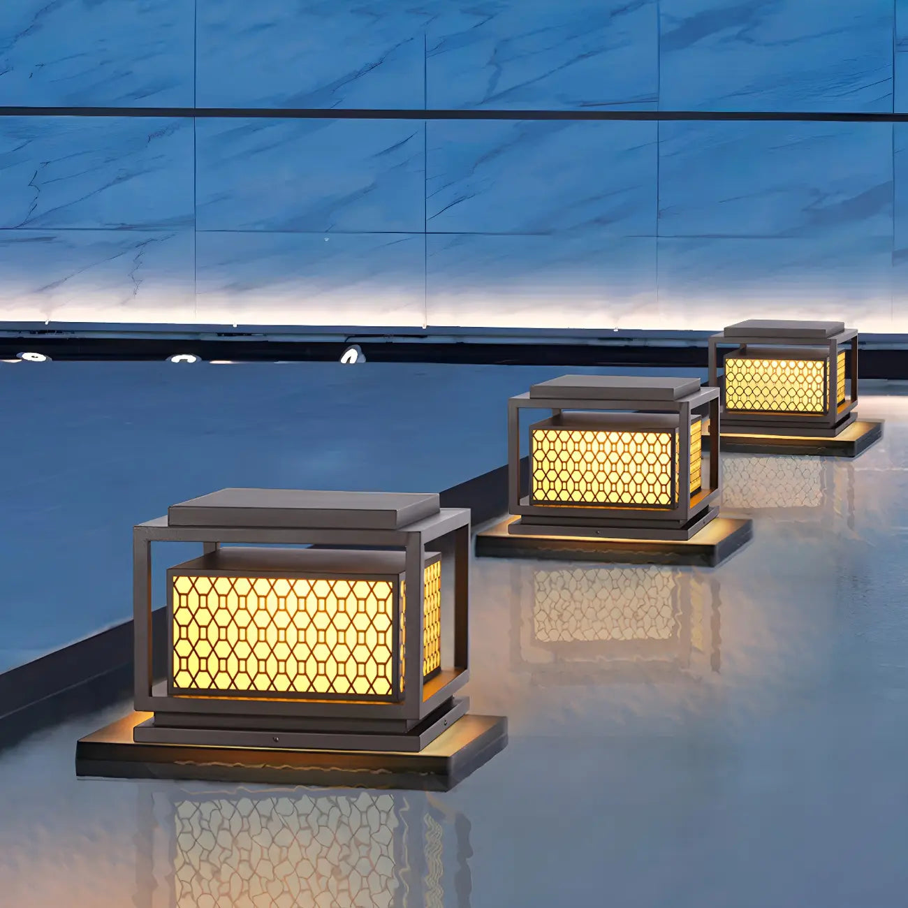 3 Color Light Grid Metal Solar Outdoor Post Lights