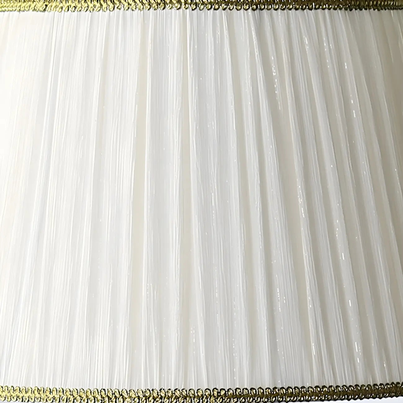 Plug-In Elegant Ceramic LED Table Lamp with Fabric Shade