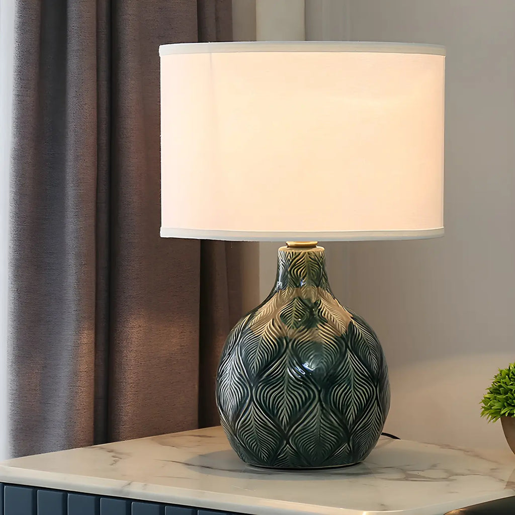 Exquisite Green Ceramic Fabric LED Table Lamp for Bedside