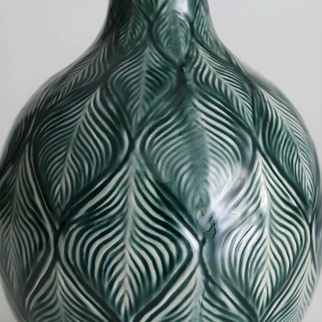 Exquisite Green Ceramic Fabric LED Table Lamp for Bedside