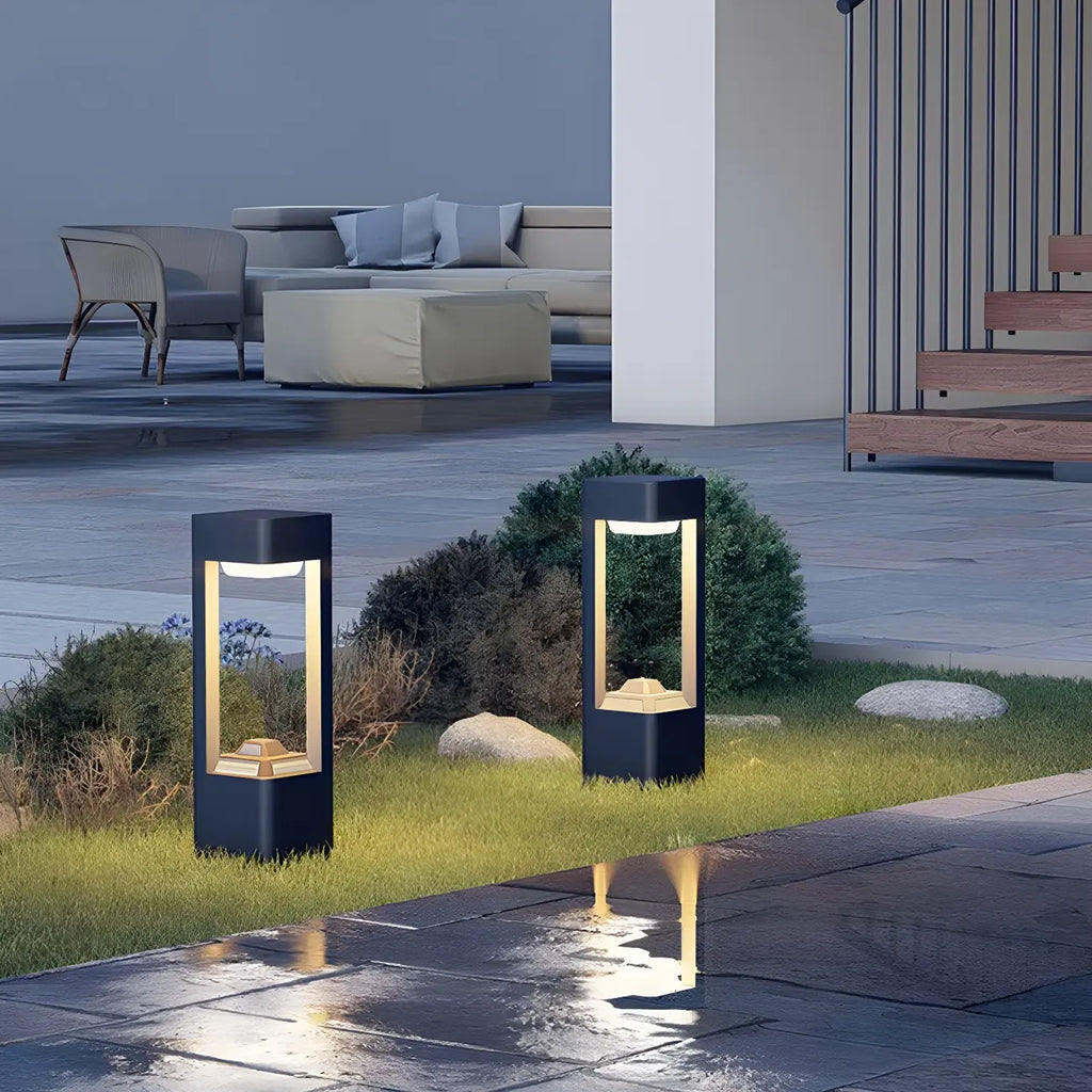 Black Metal Warm Light Lawn Post Cap Light