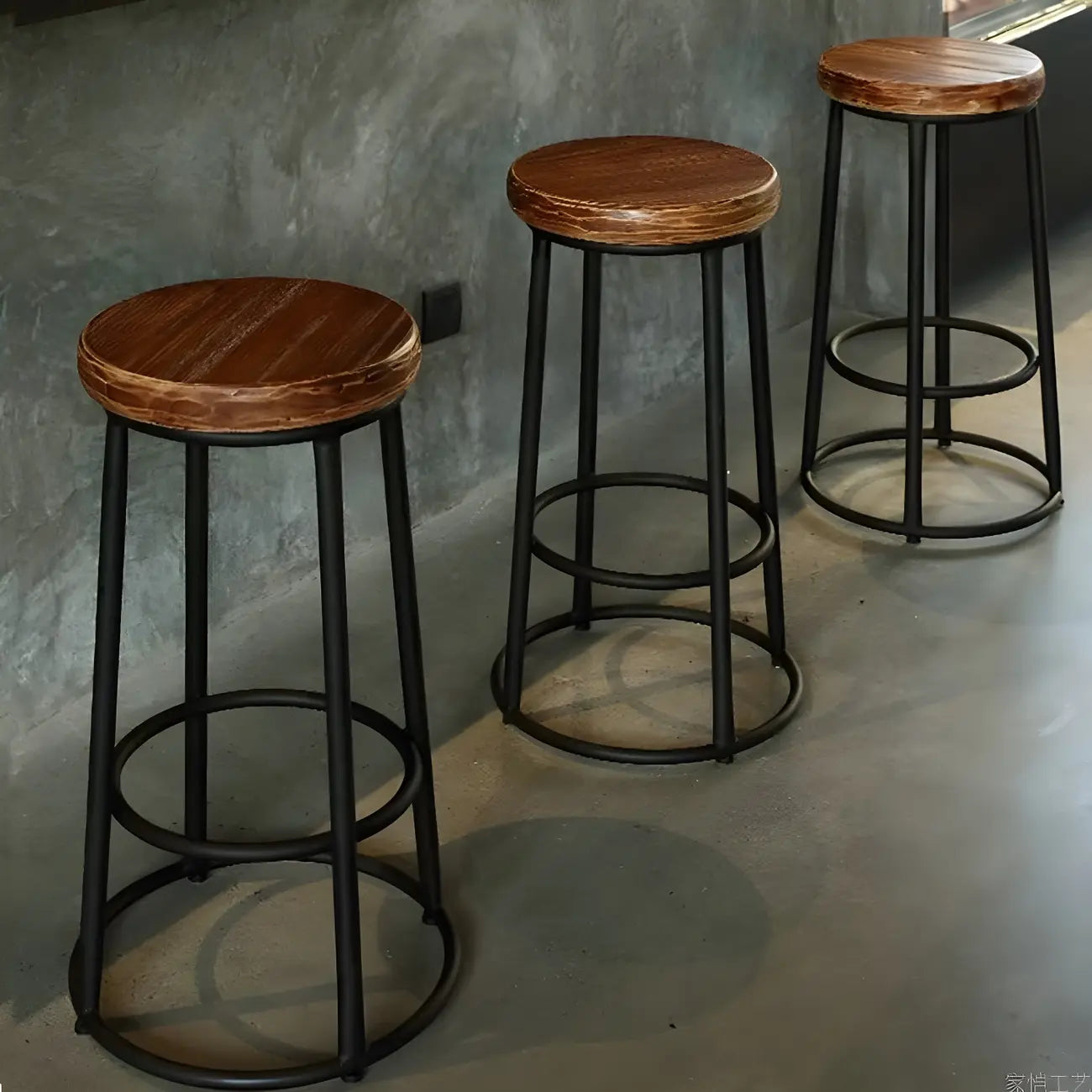 Backless Industrial Round Wooden Bar Stools