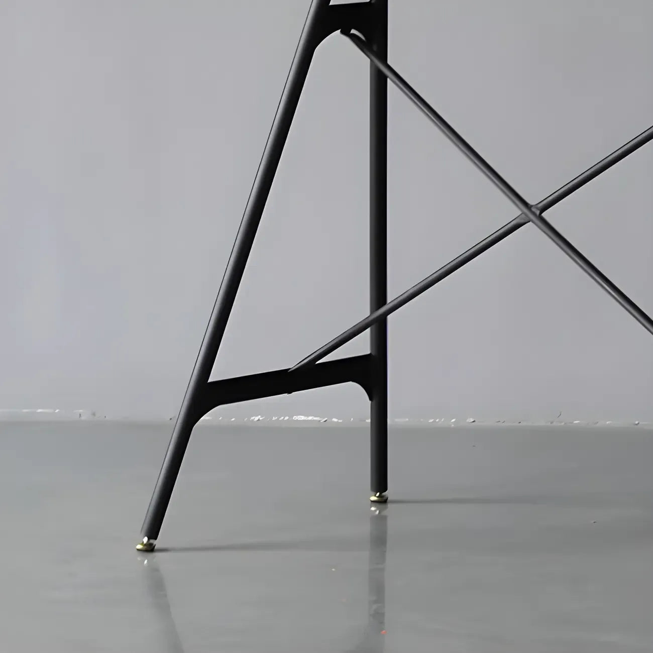 Industrial Lightweight Black Wood Wood-Tone Metal Bar Tables